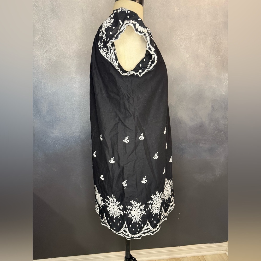 One Clothing Black Embroidered Peasant Dress - Size Medium - Picture 4 of 7